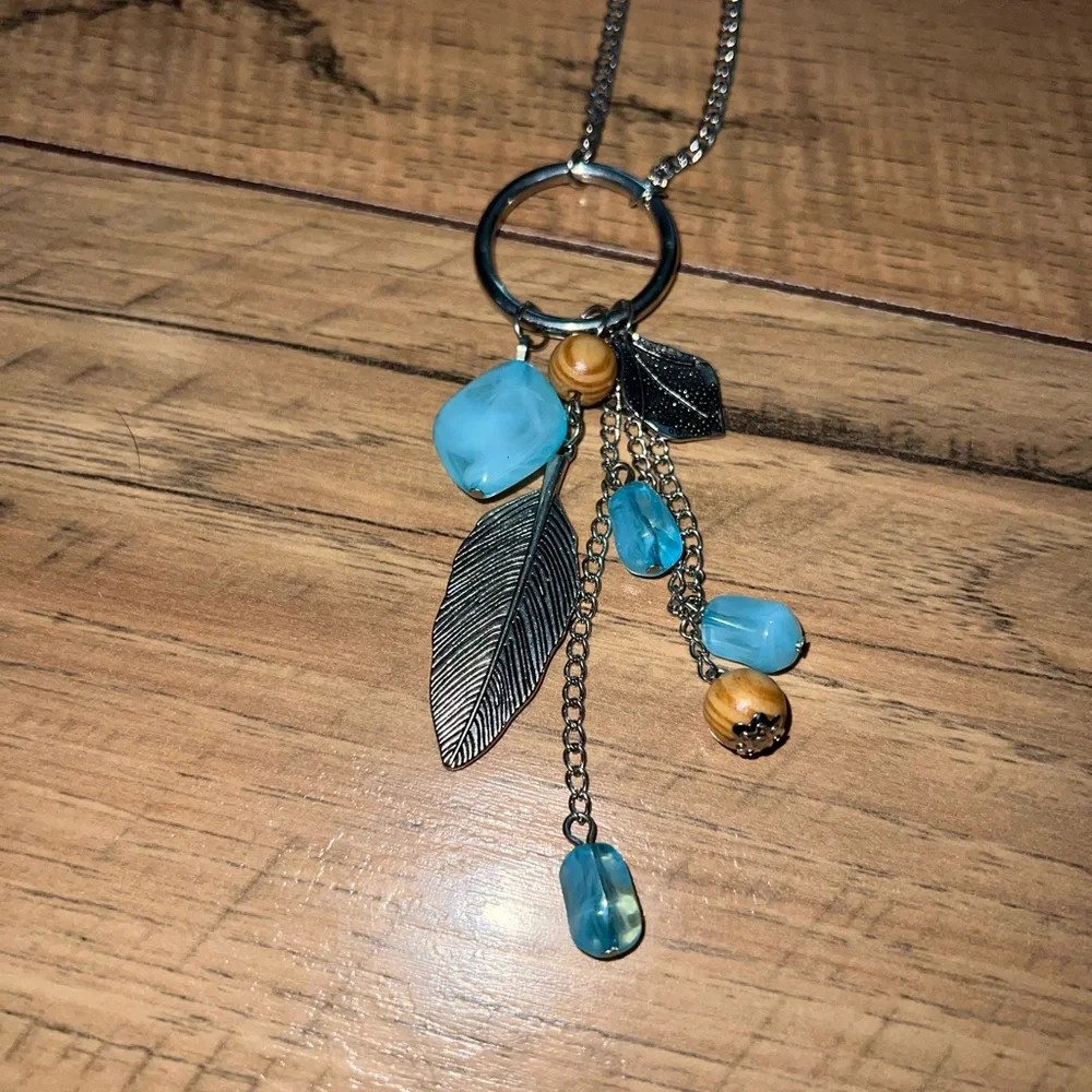 long necklace